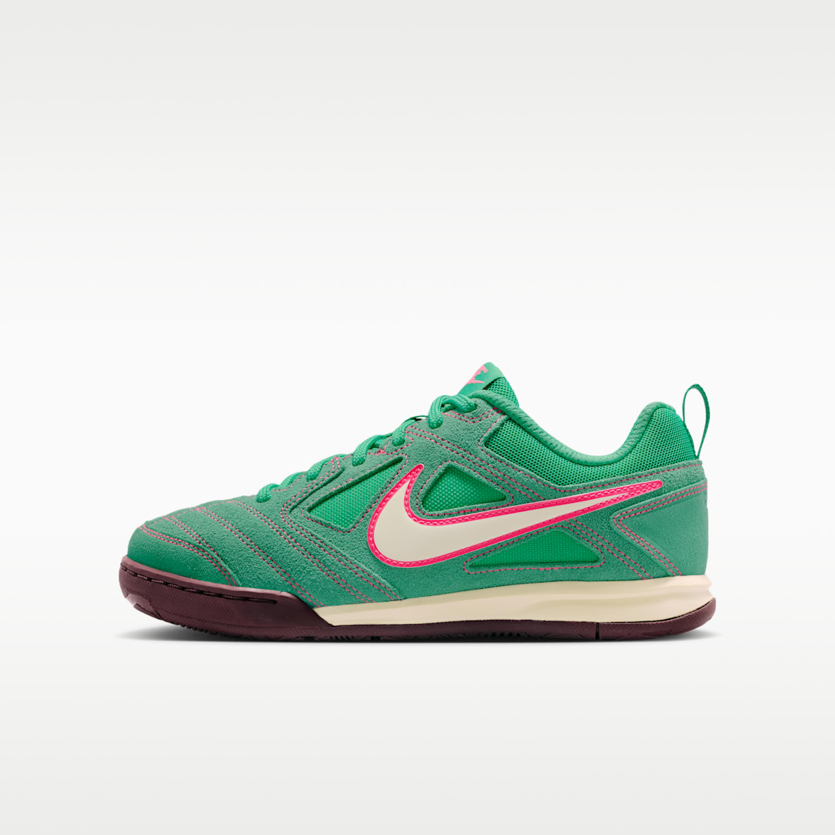 Nike Gato Shoes. Nike.com